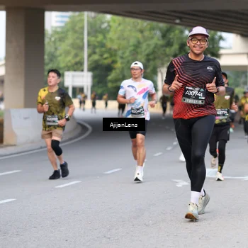 Runner Photo 6448883