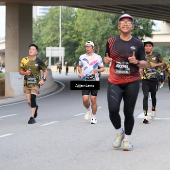 Runner Photo 6448893