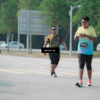 Runner Photo 6448908