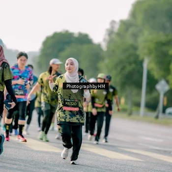 Runner Photo 6448923