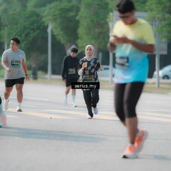 Runner Photo 6448929