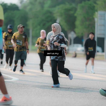 Runner Photo 6448954