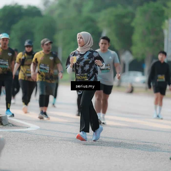 Runner Photo 6448961