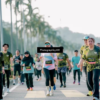 Runner Photo 6448975