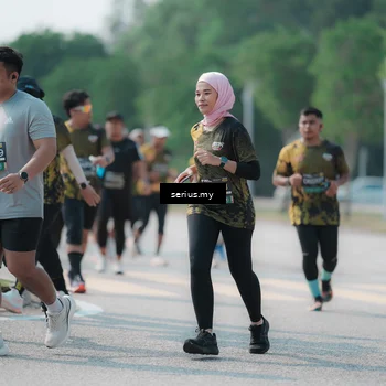 Runner Photo 6448978