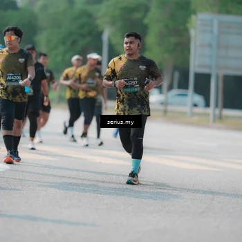 Runner Photo 6448992