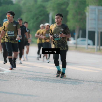 Runner Photo 6448993