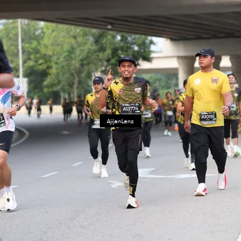 Runner Photo 6448995