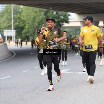 Runner Photo 6448996
