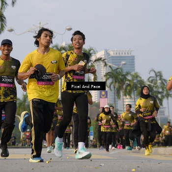 Runner Photo 6449007