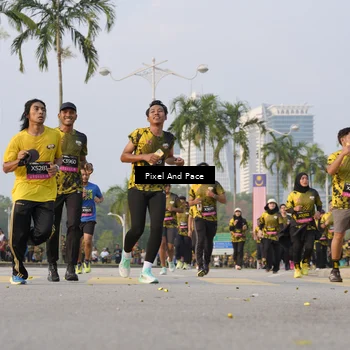 Runner Photo 6449021