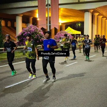 Runner Photo 6449034