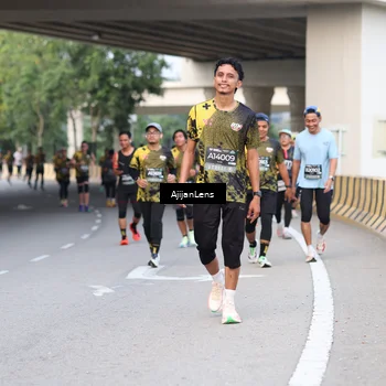 Runner Photo 6449040