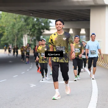 Runner Photo 6449052