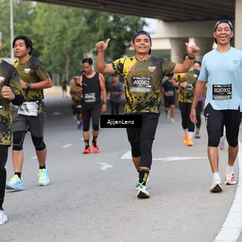 Runner Photo 6449054