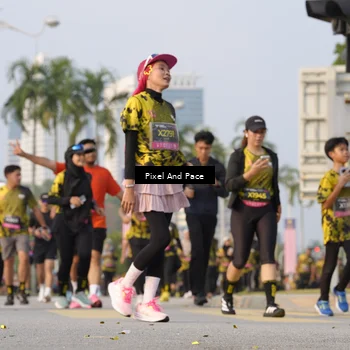 Runner Photo 6449086
