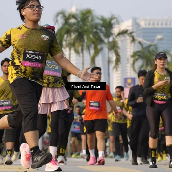 Runner Photo 6449100