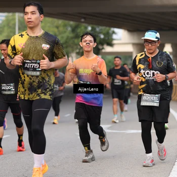 Runner Photo 6449106