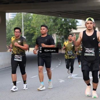 Runner Photo 6449131
