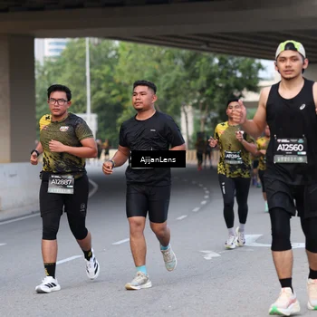 Runner Photo 6449143