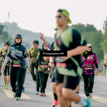 Runner Photo 6449146