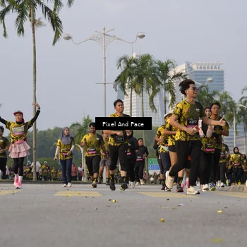 Runner Photo 6449150