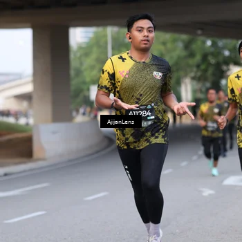 Runner Photo 6449196