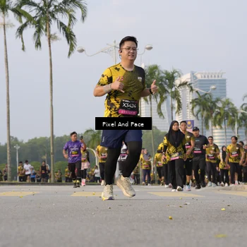Runner Photo 6449215