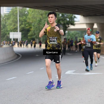 Runner Photo 6449240