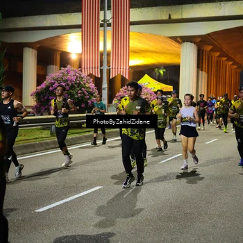 Runner Photo 6449241