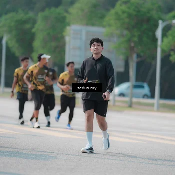 Runner Photo 6449244