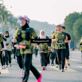 Runner Photo 6449247