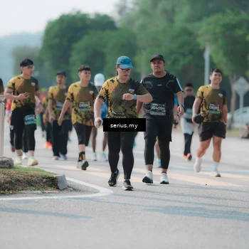 Runner Photo 6449251