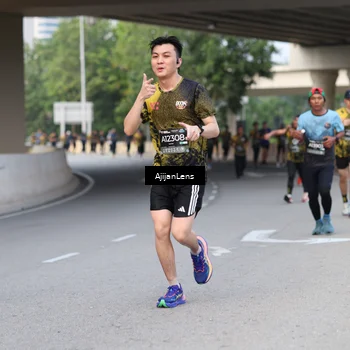 Runner Photo 6449262