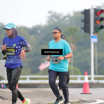 Runner Photo 6449267