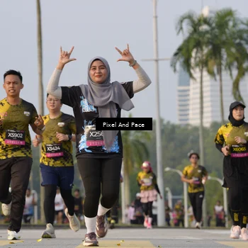 Runner Photo 6449281