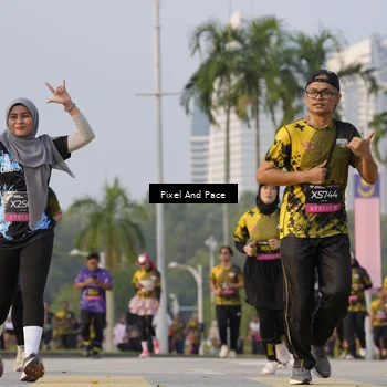 Runner Photo 6449284