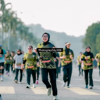 Runner Photo 6449291