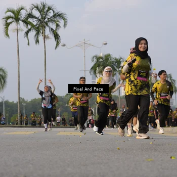 Runner Photo 6449303