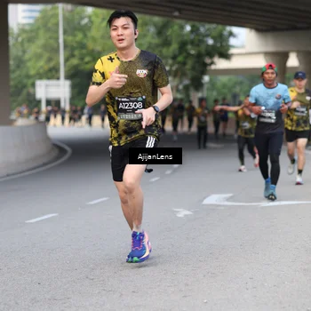Runner Photo 6449321