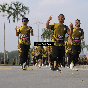 Runner Photo 6449324
