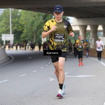 Runner Photo 6449325