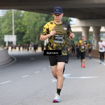 Runner Photo 6449331