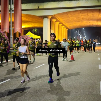 Runner Photo 6449343