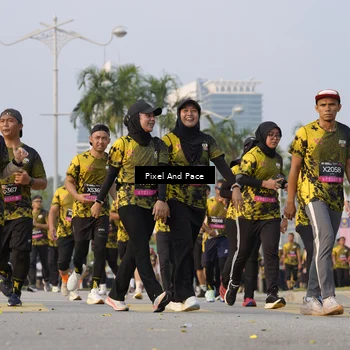 Runner Photo 6449356