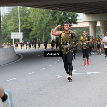 Runner Photo 6449359