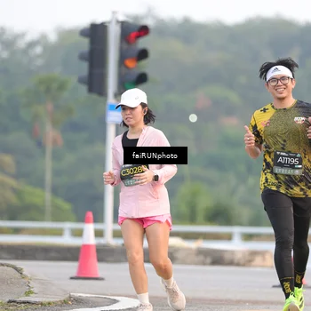 Runner Photo 6449361