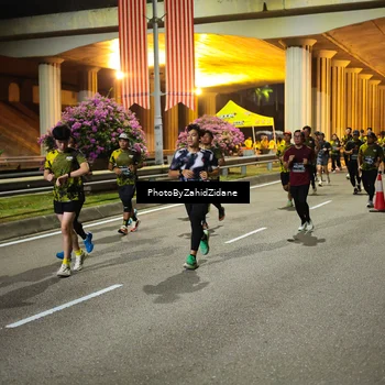 Runner Photo 6449363