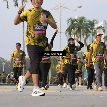 Runner Photo 6449367