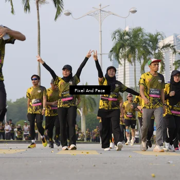Runner Photo 6449374